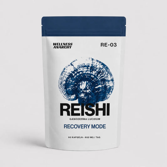 Wellness Anarchy Reishi Kapseln Standbeutel mit dunkelblauer Ganoderma-lucidum-Pilz-Illustration auf der Front.